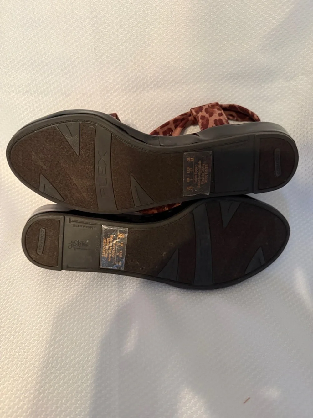 LifeStride Debutante Leopard Print Wedge Sandal Brown Wide 7W SoftSystem Comfort